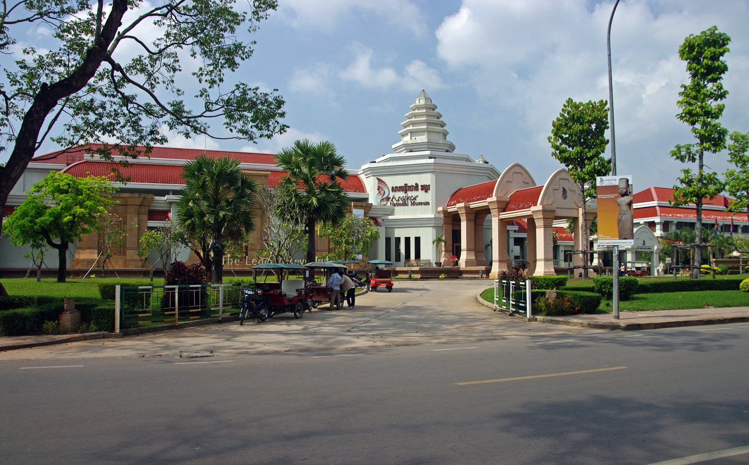 Национальный музей Ангкора – фотографии Камбоджи