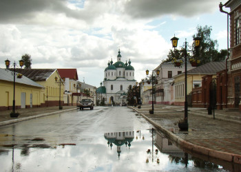 Елабуга – улица Спасская и Спасский Собор. Фото 3 – фотографии России