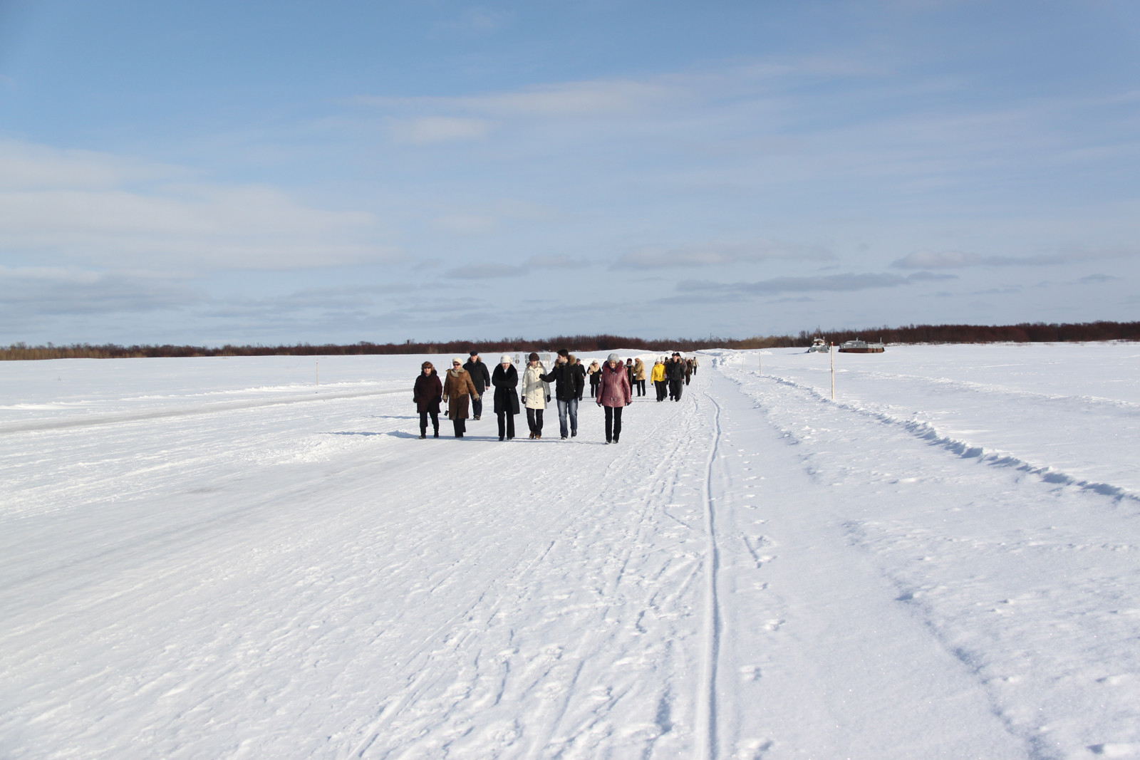 Зимняя переправа из Холмогор в Ломоносово – фотографии России