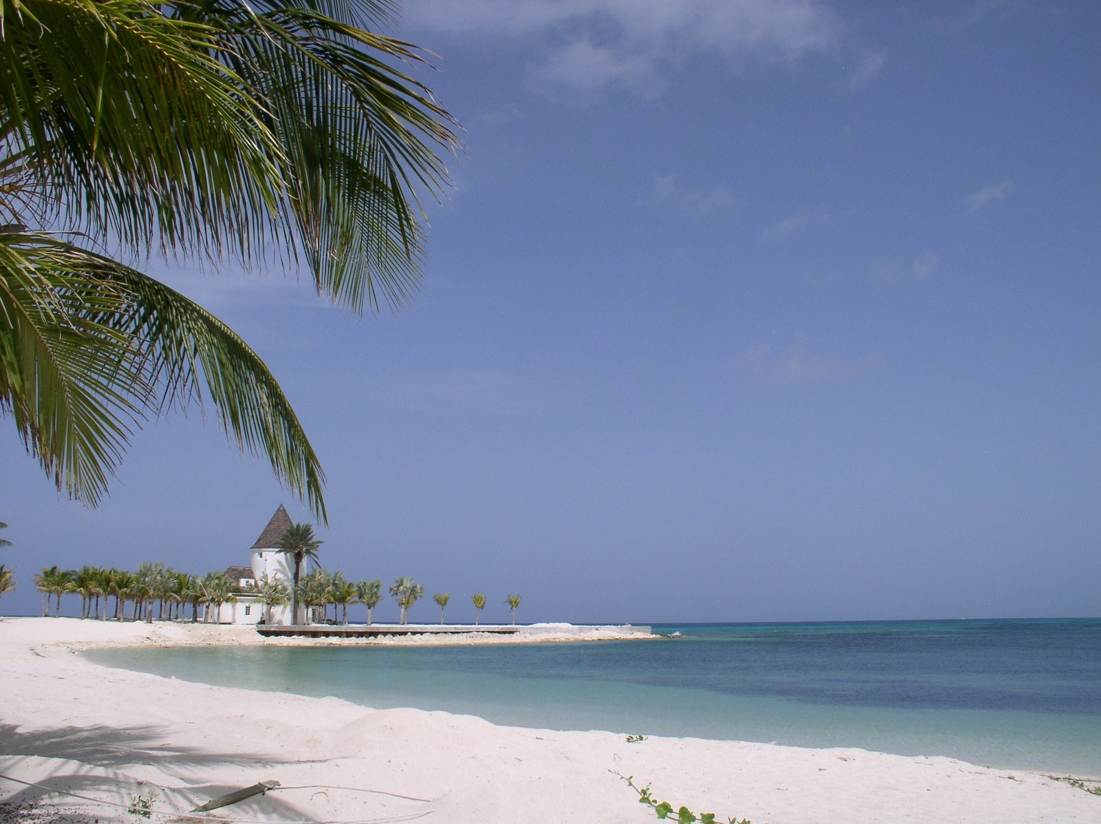 Пляж на острове Бимини, Багамские острова. Фото 1 – фотографии Багамских островов