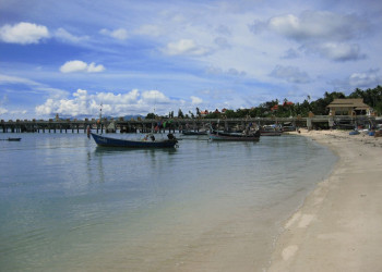 Море в Биг-Будда-Бич, Тайланд – фотографии Таиланда