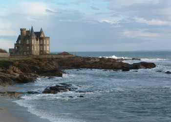 Дом на берегу в Кибероне, Франция. Фото 1 – фотографии Франции