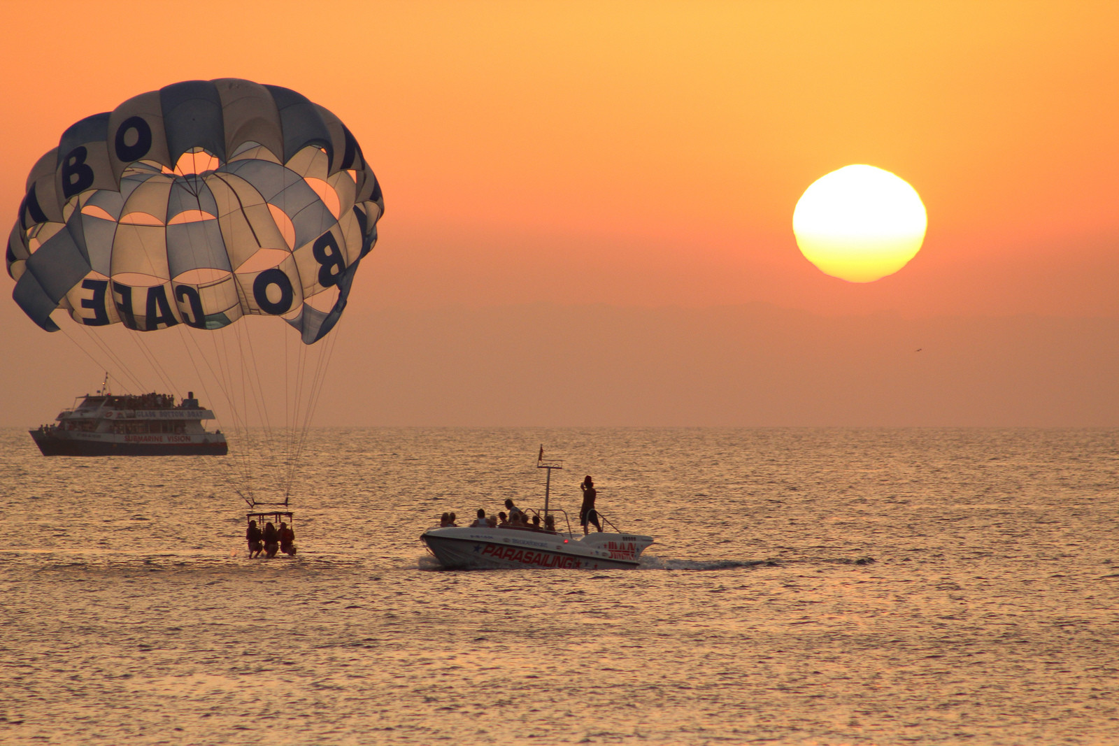 Закат на Ибице. Вид из кафе Café del Mar. Фото 1 – фотографии Испании