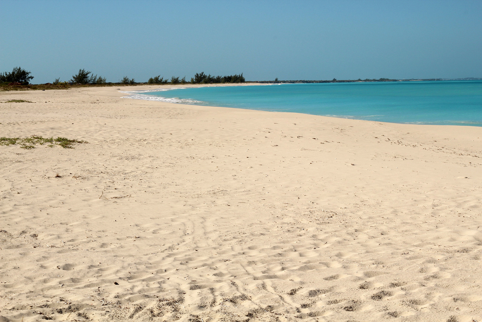 Небольшой частный остров Пайн-Кей (Pine Cay) – фотографии Тёркс и Кайкос