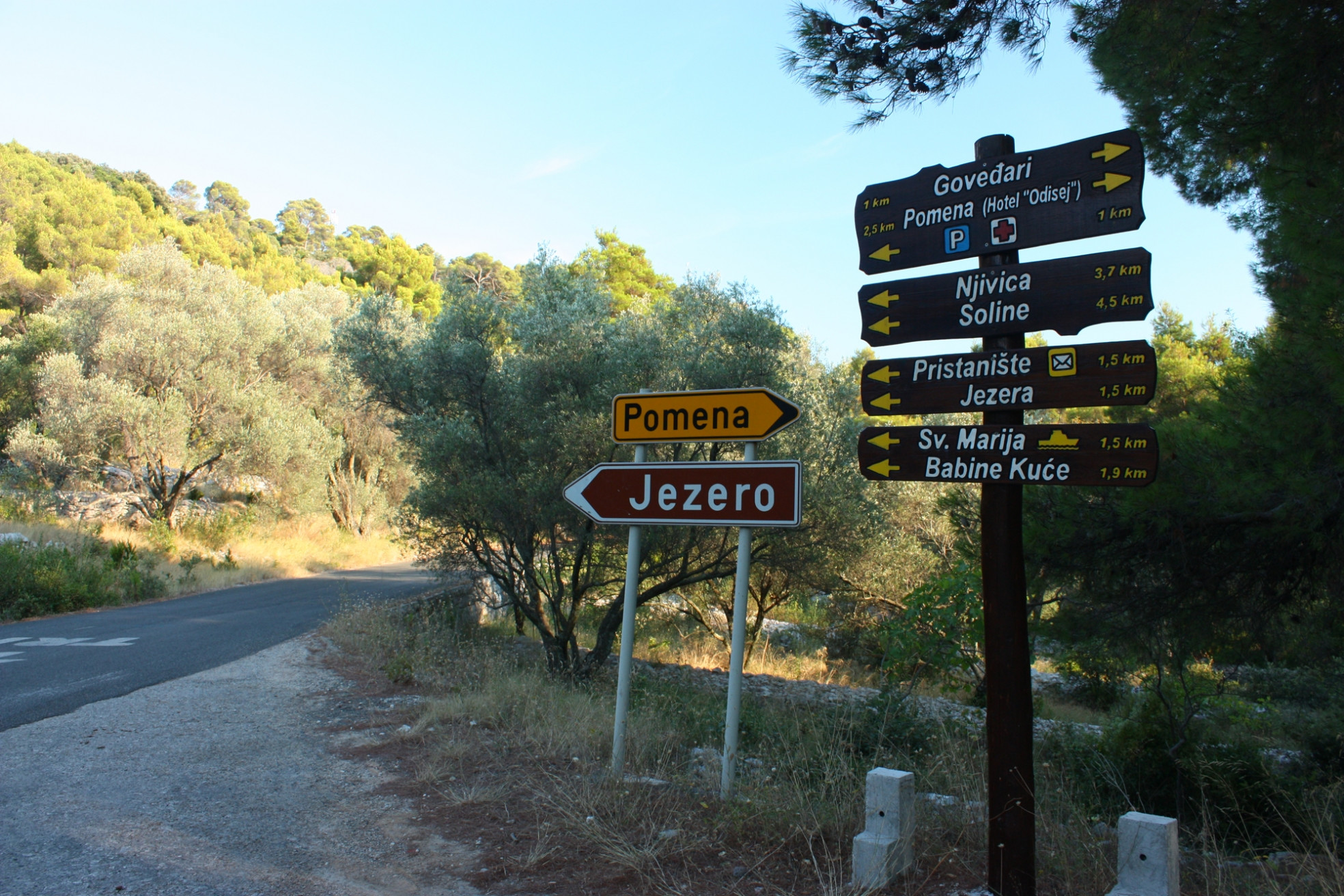 Указатель в Национальном парке, Хорватия – фотографии Хорватии