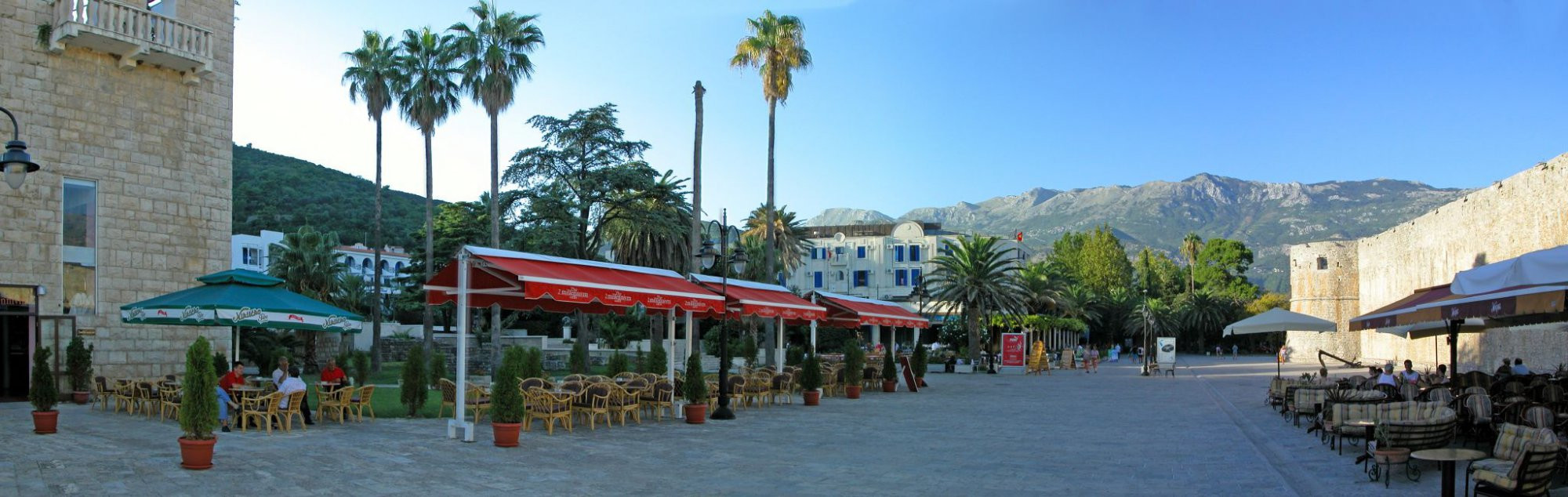 Кафе в Будва, Черногория. Фото 7 – фотографии Черногории