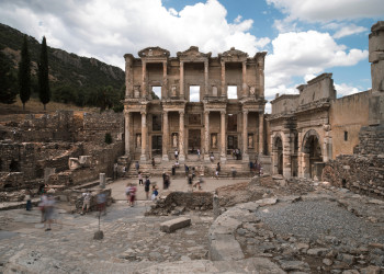Древний археологический комплекс город Эфес в Турции – фотографии Турции