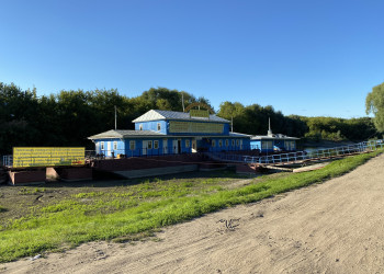 Пристань с экскурсиями на теплоходе по Оке – фотографии России