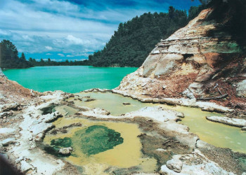 Геотермальная активность Уаи-О-Тапу, город Роторуа, Новая Зеландия – фотографии Новой Зеландии