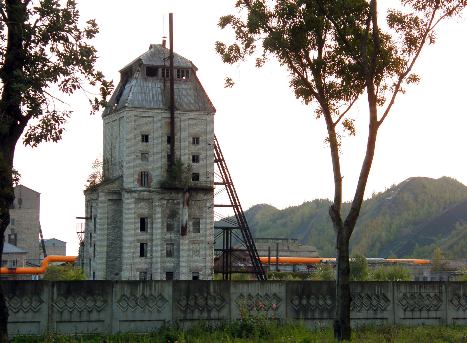 Завод по переработке сланца – фотографии Эстонии
