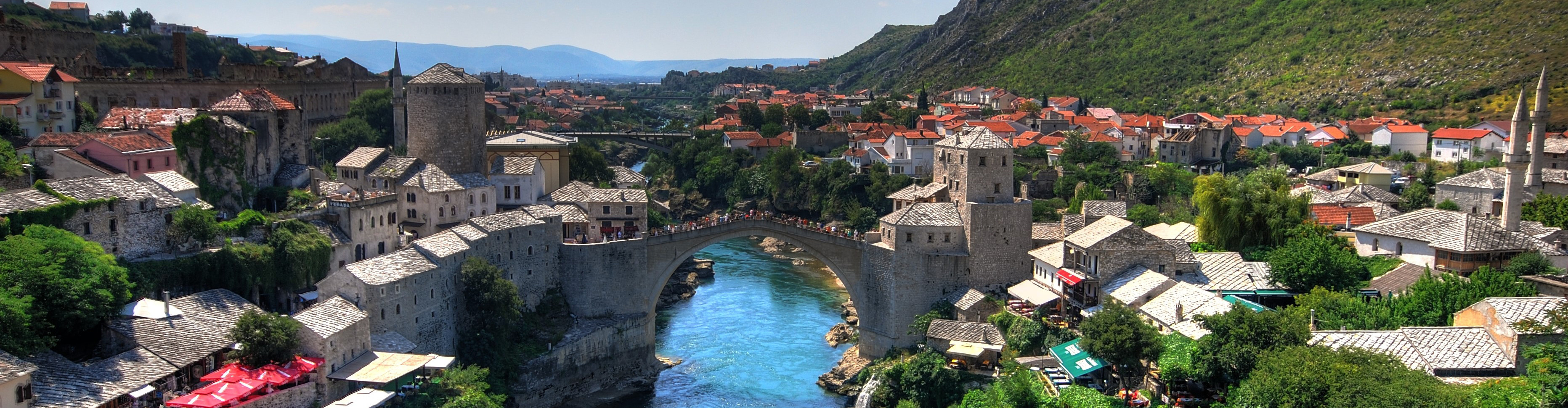 Мост в городе Мостар в Боснии – фотографии Боснии и Герцеговины