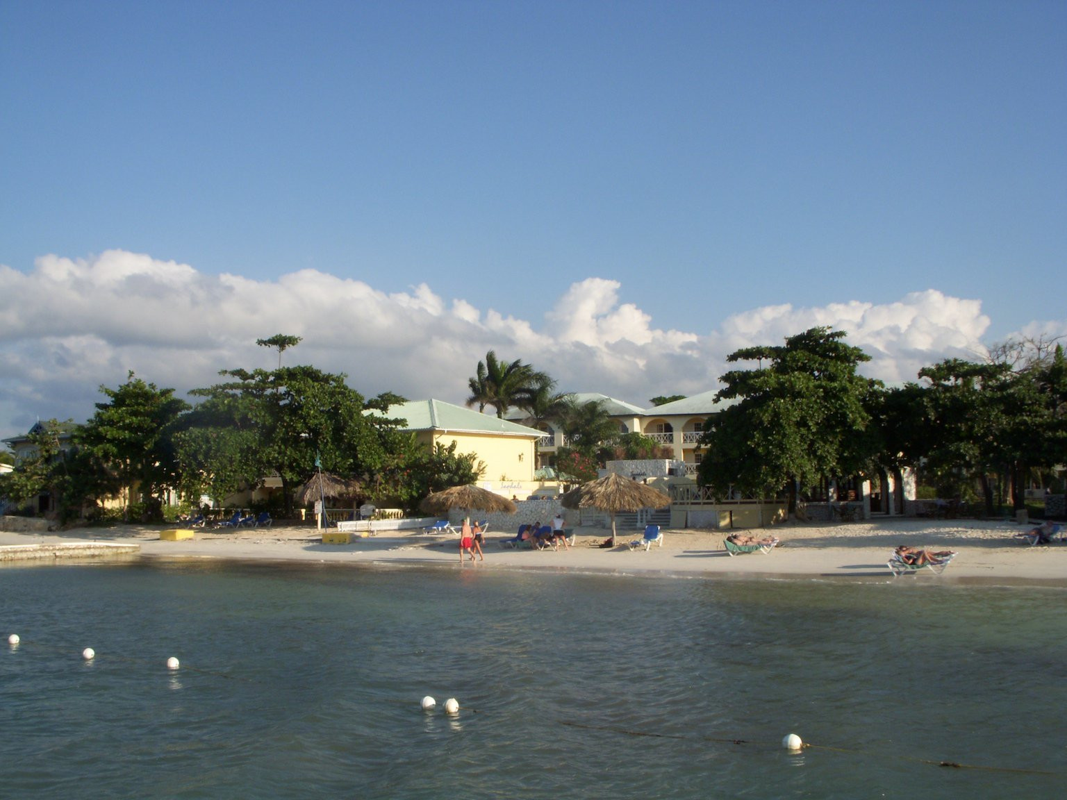 Пляж в Монтего Бей, Ямайка. Фото 12 – фотографии Ямайки