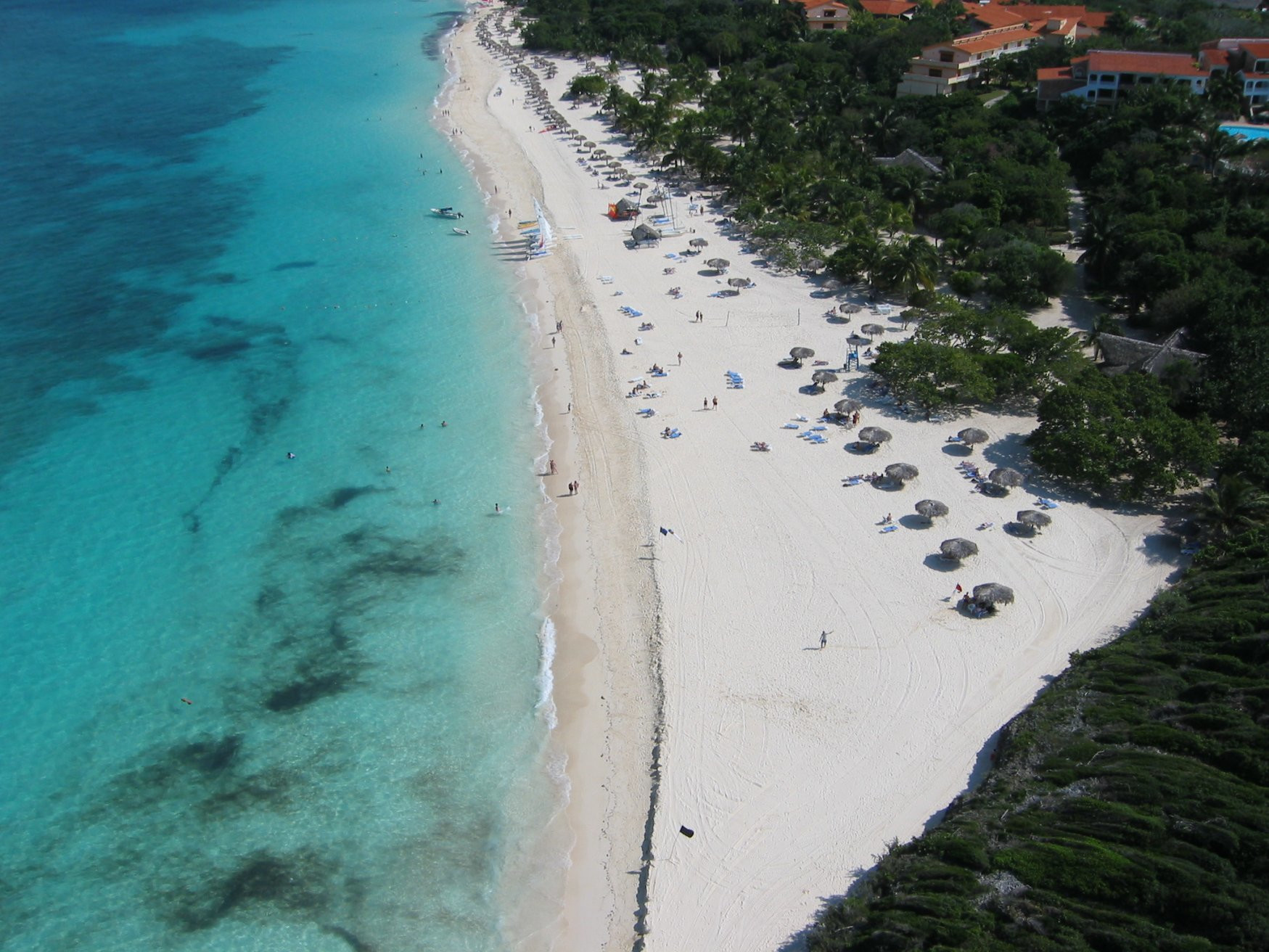 Панорамный вид в Ольгин провинция, Куба – фотографии Кубы