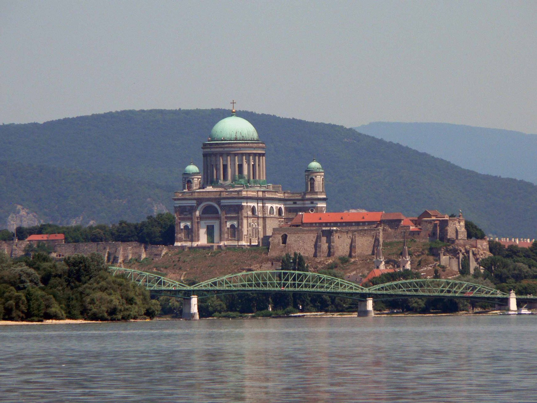 Базилика святого Адальберта  – фотографии Венгрии