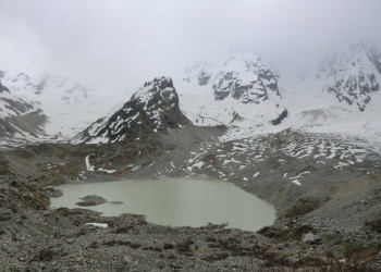 Горные озёра в ущелье Адыл-Су, Кабардино-Балкария, Россия. Фото 2 – фотографии России