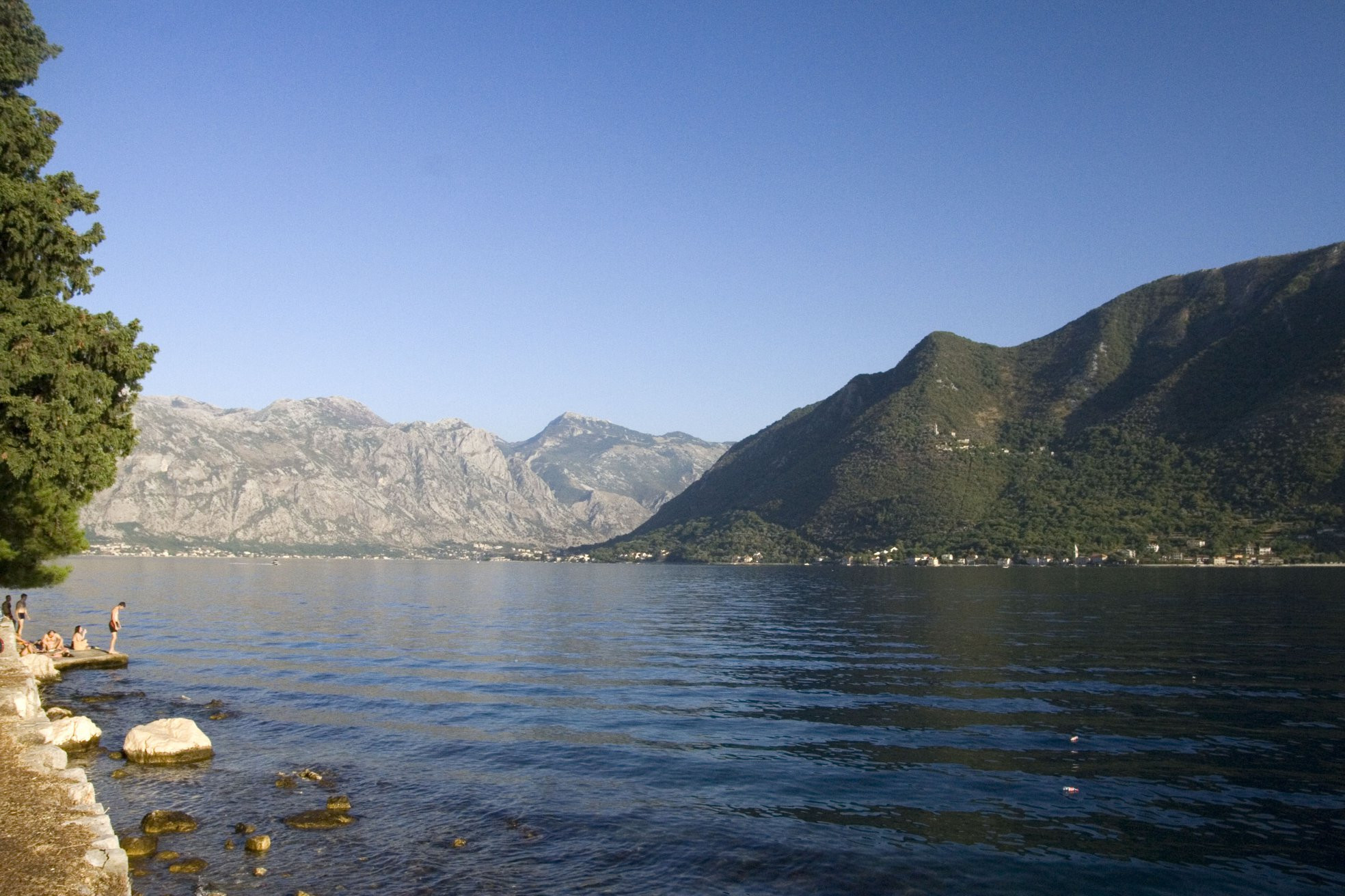 Горы в Которском заливе, Черногория. Фото 10 – фотографии Черногории