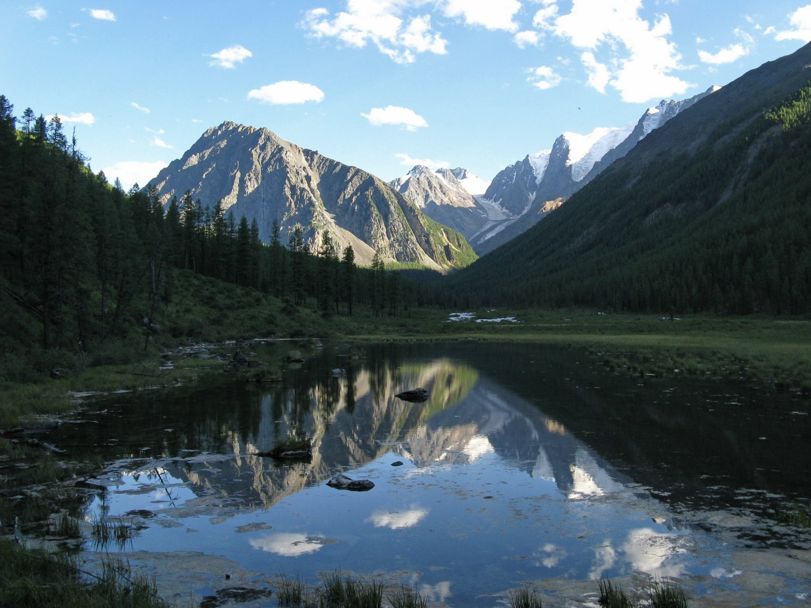 Шавлинское озёро на Алтае, Россия. Фото 2 – фотографии России