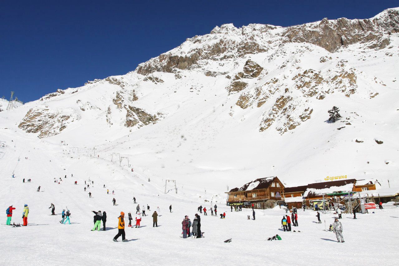 Поляна Азау, Приэльбрусье, Россия. Фото 5 – фотографии России