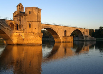 Река в Авиньоне, Франция. Фото 1 – фотографии Франции