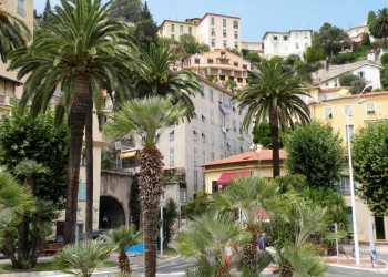 Дома в Ментоне, Франция. Фото 6 – фотографии Франции