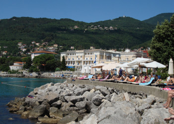 Пляж в Опатия, Хорватия. Фото 1 – фотографии Хорватии