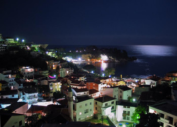 Вечер на побережье в Ульцинь, Черногория – фотографии Черногории