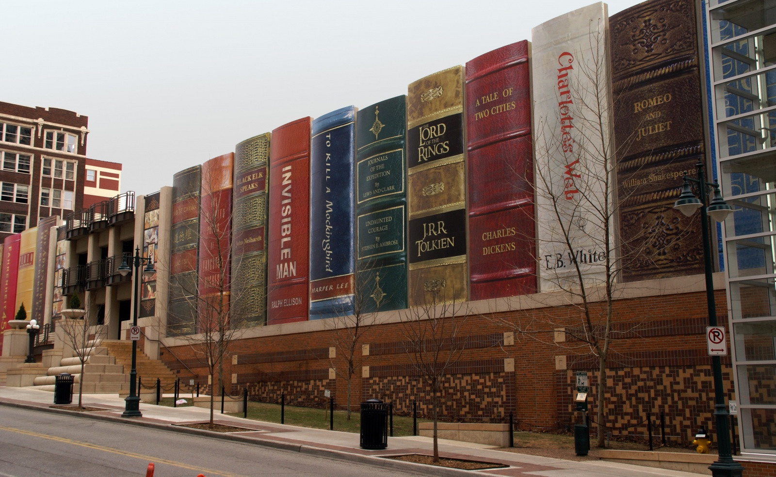 Публичная библиотека Канзас-Сити. Фото 2 – фотографии США