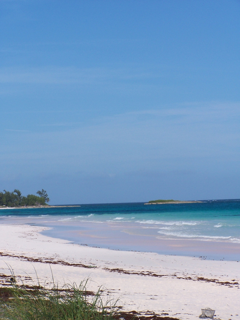 Пляж на острове Эльютера, Багамские острова. Фото 33 – фотографии Багамских островов
