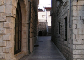 Улица в Которе, Черногория. Фото 16 – фотографии Черногории