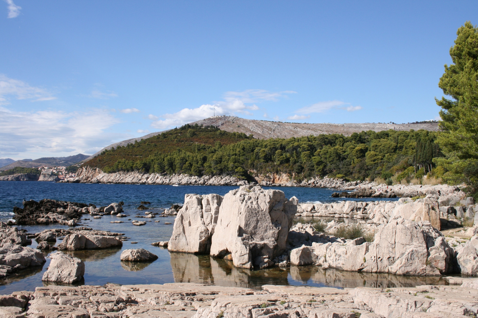 Скалы на острове Локрум, Хорватия. Фото 22 – фотографии Хорватии