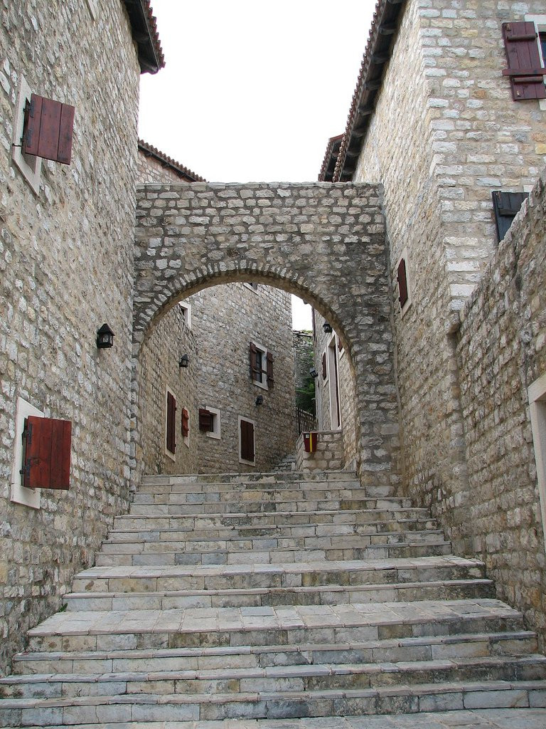 Дома в Бар, Черногория. Фото 5 – фотографии Черногории