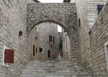 Дома в Бар, Черногория. Фото 5 – фотографии Черногории