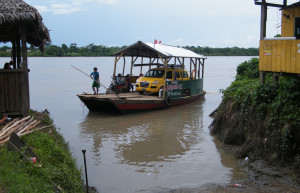 Паром в Пуэрто-Мальдонадо – фотографии Перу