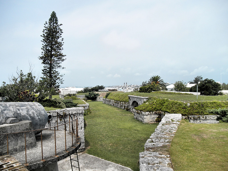 Форт-Гамильтон (Fort Hamilton) – фотографии Бермудских островов