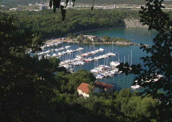 Причал в Омишаль, Хорватия. Фото 1 – фотографии Хорватии