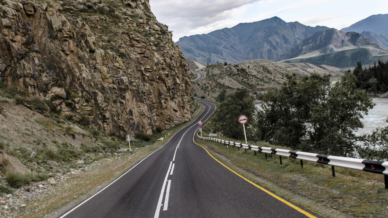 Одна из красивейших дорог России – Чуйский тракт. Фото 2 – фотографии России