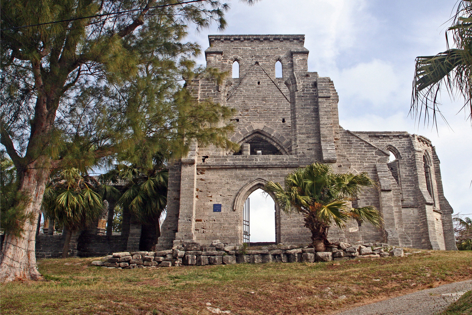 Незаконченная церковь на Кент-Стрит – фотографии Бермудских островов