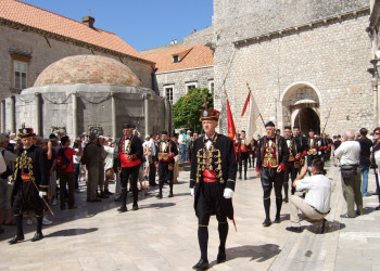 Праздник в Дубровнике, Хорватия – фотографии Хорватии