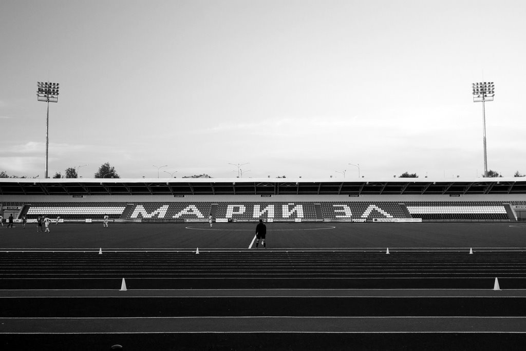 Стадион в г. Йошкар-Ола. Фото 1 – фотографии России
