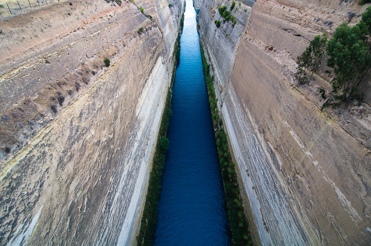 Знаменитый Коринфский канал, Греция. Фото 1 – фотографии Греции
