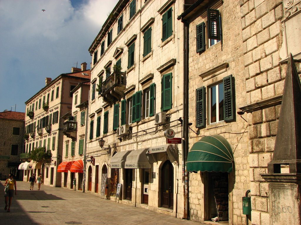 Улица в Котор, Черногория. Фото 5 – фотографии Черногории