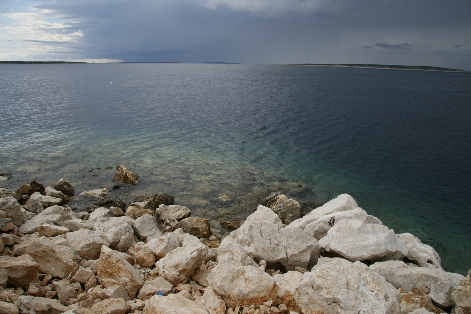 Море в Паг, Хорватия. Фото 12 – фотографии Хорватии