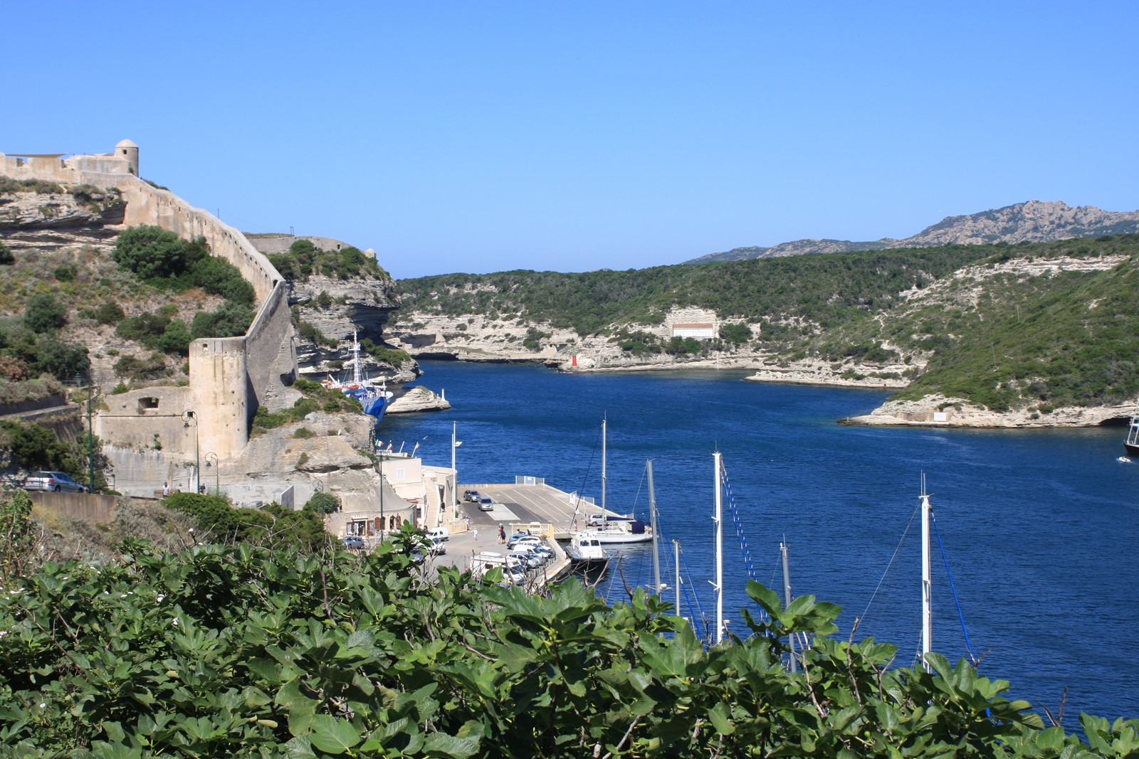 Залив в Бонифачо, Франция – фотографии Франции