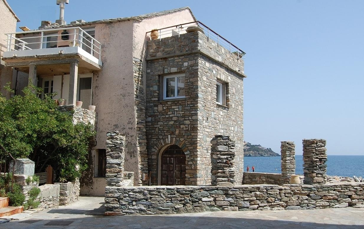 Дома в Эрбалунге, Франция. Фото 2 – фотографии Франции