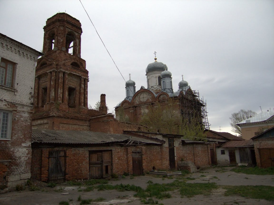 Развалины в Елецке, Россия. Фото 1 – фотографии России