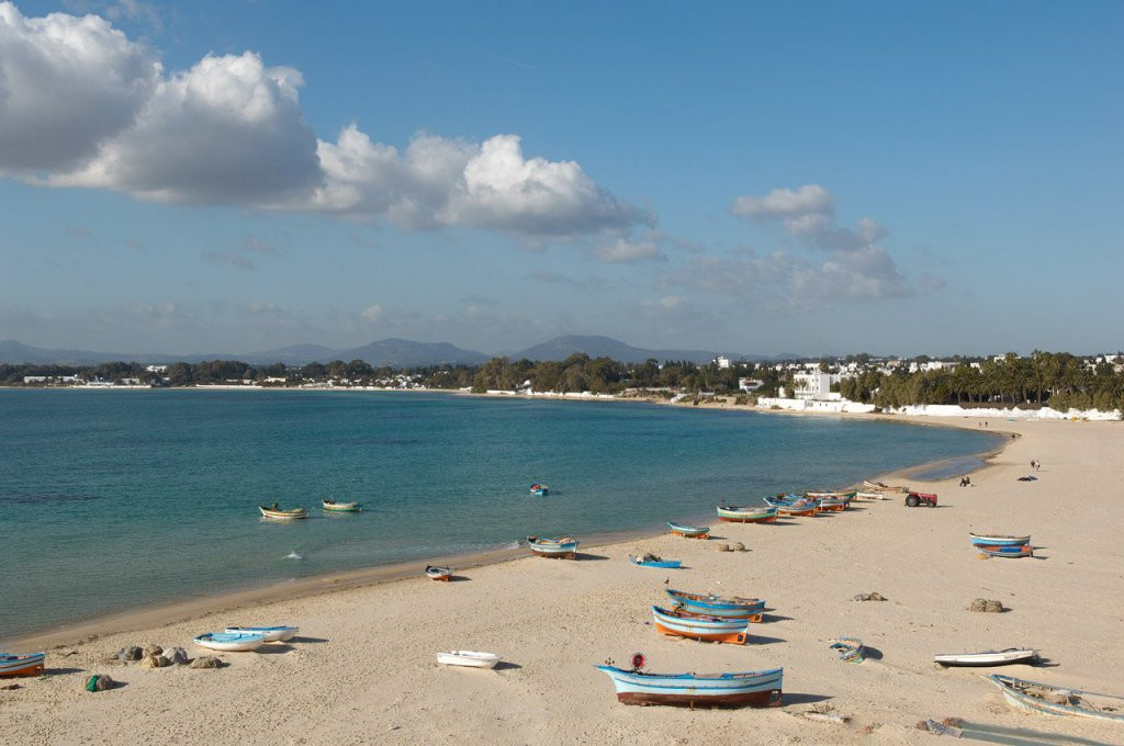 Лодки на пляже, Северный Тунис. Фото 14 – фотографии Туниса