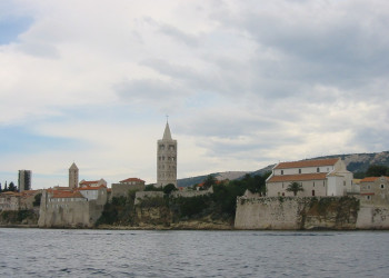 Дома в Раб, Хорватия. Фото 11 – фотографии Хорватии