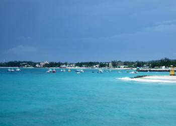 Яхты и катера на Южном побережье, Барбадос. Фото 1 – фотографии Барбадоса