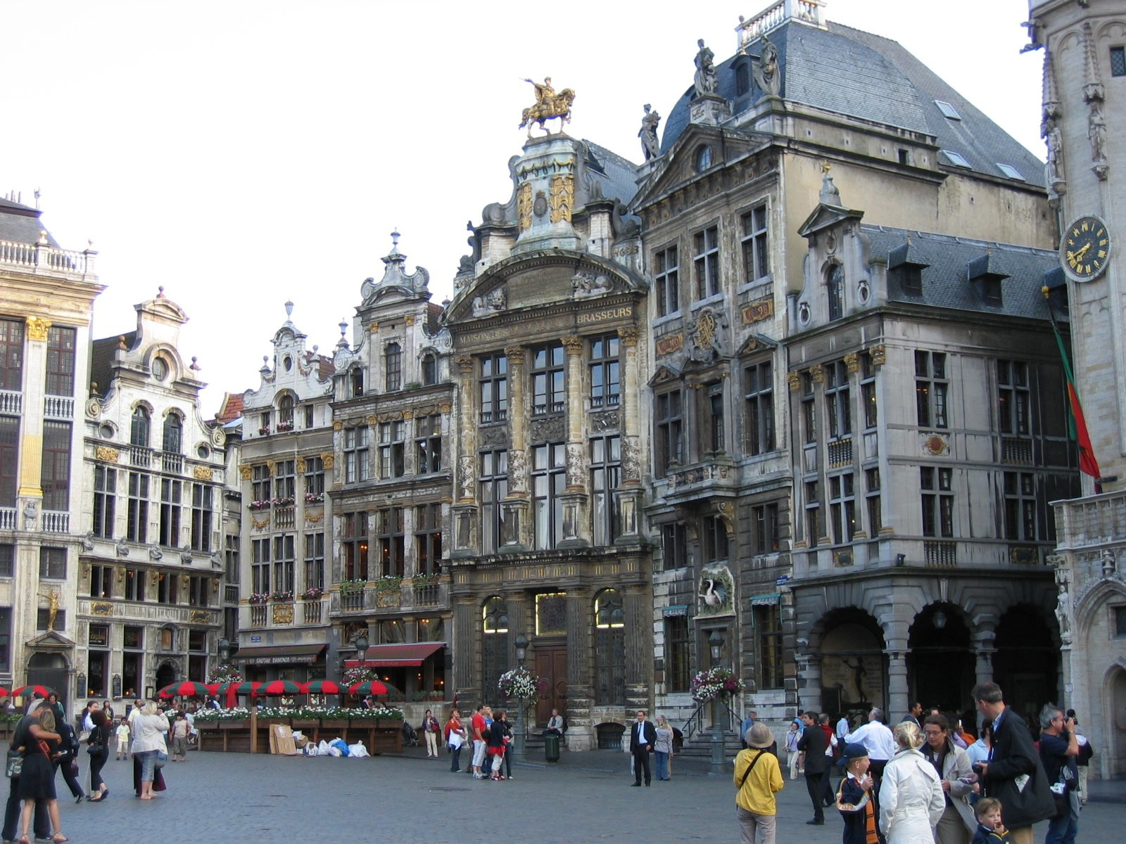 Королевский дворец в Брюсселе, Бельгия – фотографии Бельгии