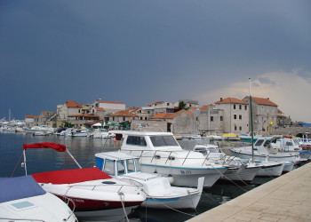 Причал в Водице, Хорватия – фотографии Хорватии